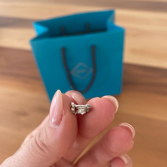 COPY - Authentic birks earring, only one! - Picture 2 of 4